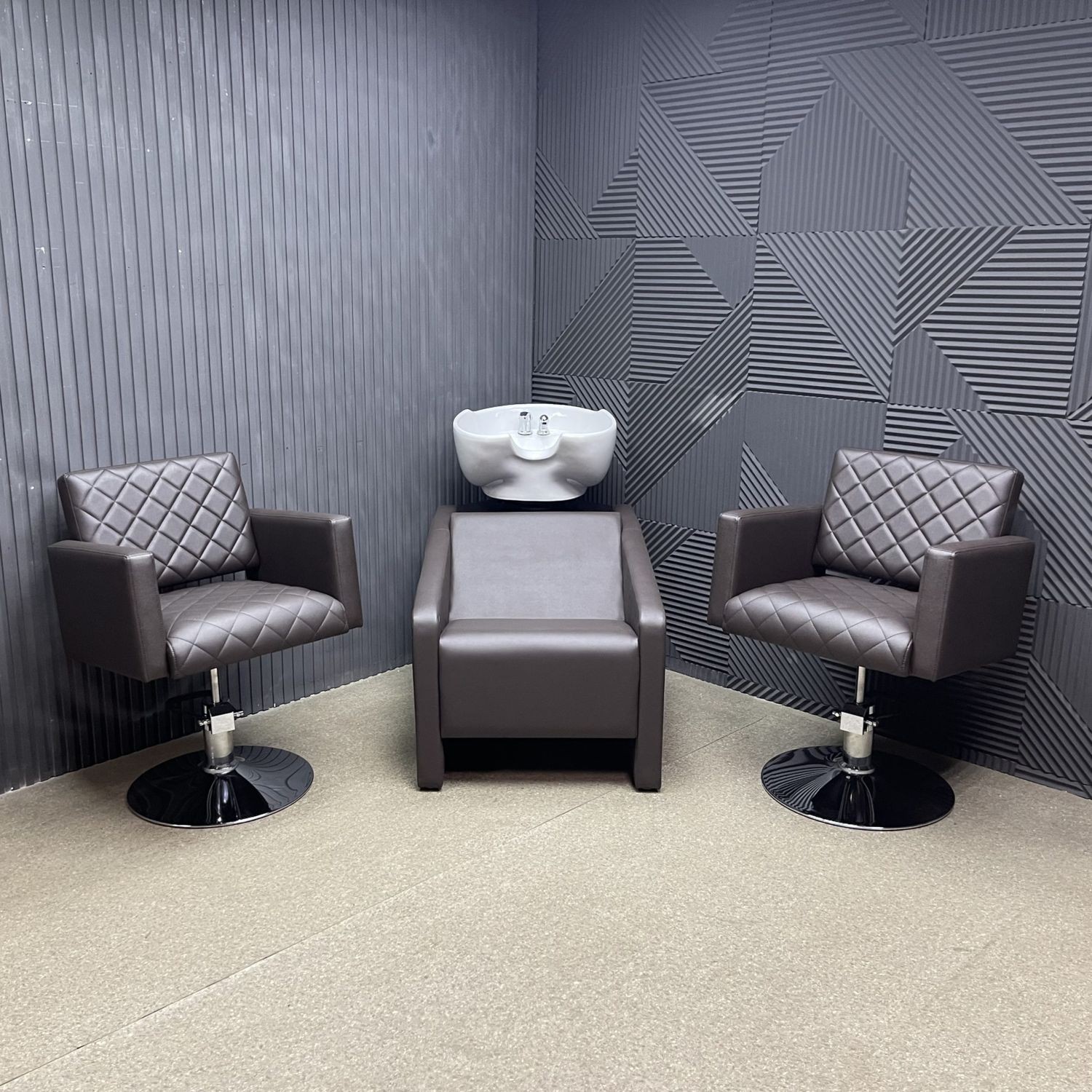 parikmaherskaya-moyka-delta-prestizh-plus-parikmaherskoe-kreslo-viva-premium-2sht Парикмахерская мойка Дельта + Парикмахерское кресло VIVA 2шт — изображение 1